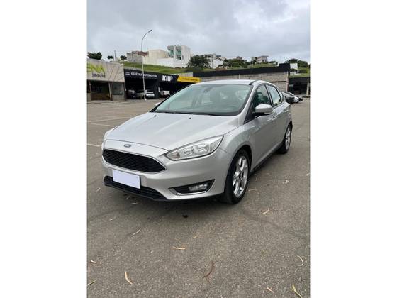 FORD FOCUS 1.6 SE PLUS 16V FLEX 4P MANUAL FORD FOCUS 1.6 SE PLUS 16V FLEX 4P MANUAL